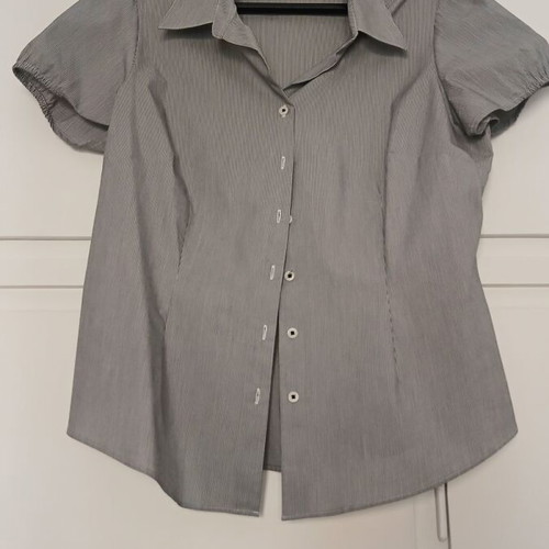 Marks and Spencer women's striped shirt size 14 like new, black and white