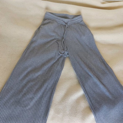 MNG elastic pants used