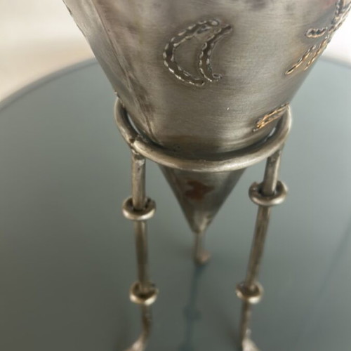 Decorative metal candle holder cone with tripod base like new