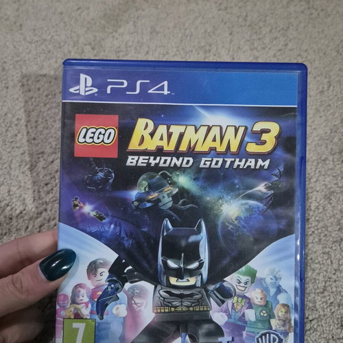 Batman 3 Beyond Gotham used for PlayStation 4