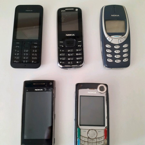 Nokia old cell phones used, set of 5 pieces