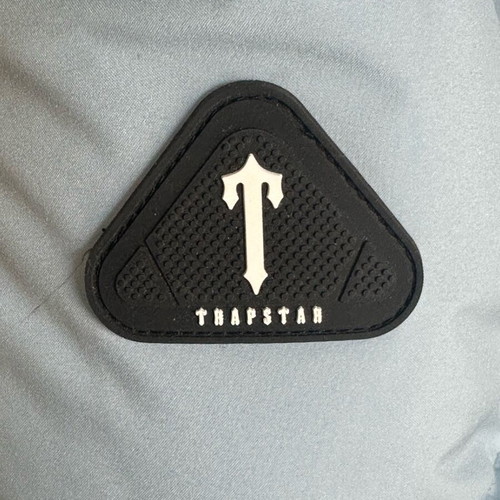 Trapstar puffer jacket new, size Medium