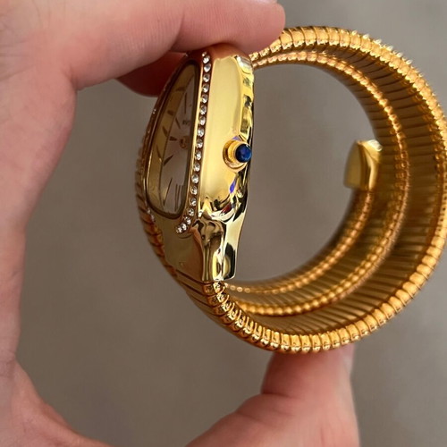 Bvlgari Serpenti gold wristwatch, new
