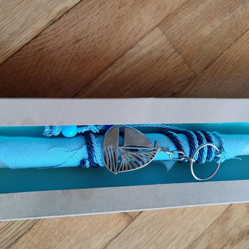 Easter candle new with sailboat keychain