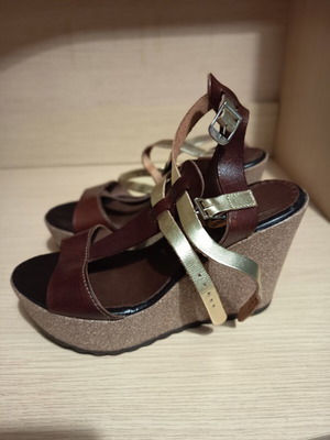 Sunshine women's platform sandals size 38, like new, brown