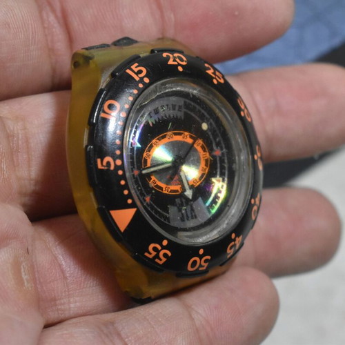 Vintage Swatch Scuba Jellyfish watch used for parts or repair