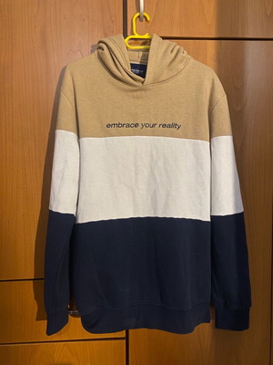 Pull&Bear sweatshirt used, size L, white and beige