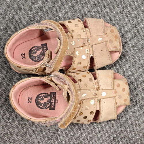 Kickers shoes used