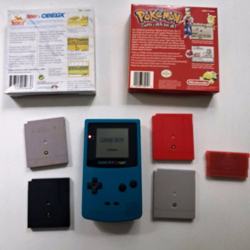 Game Boy Color Teal collectible pack like new with Pokémon games