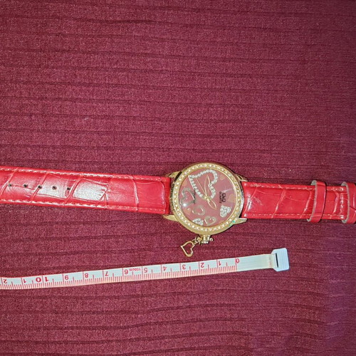 Q&Q women's watch like new, red