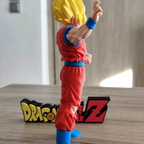 Collectible Goku Super Saiyan 3D Print Figure with Custom Base new