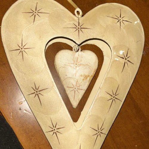 Decorative heart large like new