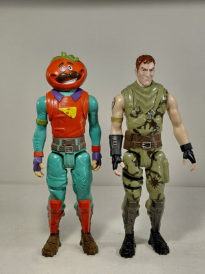 Jazwares Fortnite σετ 2 φιγούρες δράσης, Tomatohead και Jonesy 30 εκ.