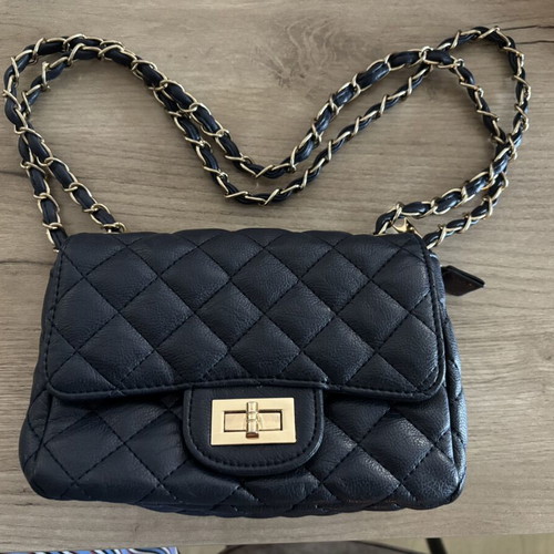 Shoulder bag blue like new with gold details