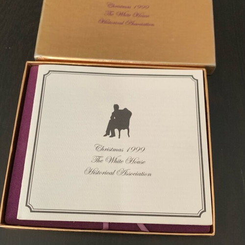 White House Memorabilia 1999 like new
