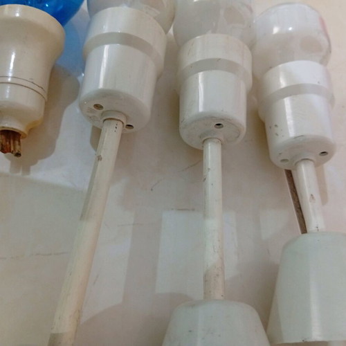 Light sockets pack of 4 used, plastic