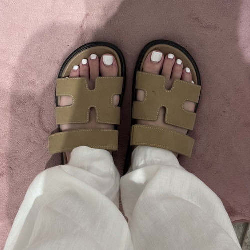 Slippers used, size 36, beige