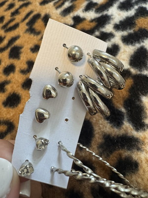 Earrings set silver like new