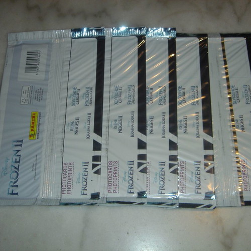 Panini Frozen II pack of 10 photocards new