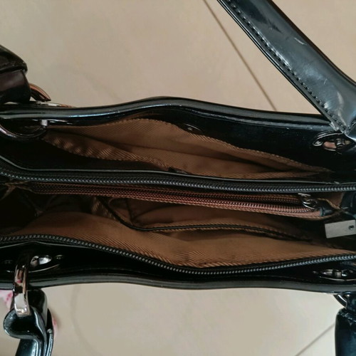 Dim leather club black genuine leather shoulder bag like new