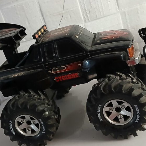 Nikko Cyclone 4x4 remote control car used
