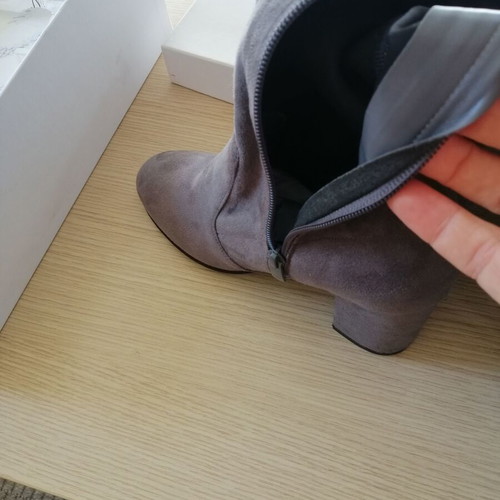 Sante over-the-knee boots new, size 38, gray suede