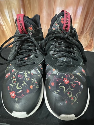 Adidas Tubular Runner like new, size 37.5, black multicolor