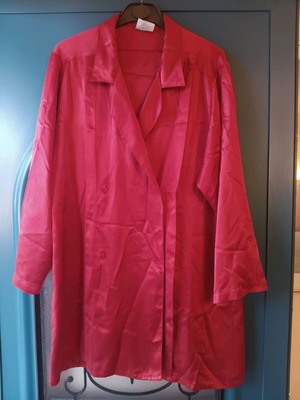 Women's satin pajamas red used, size L