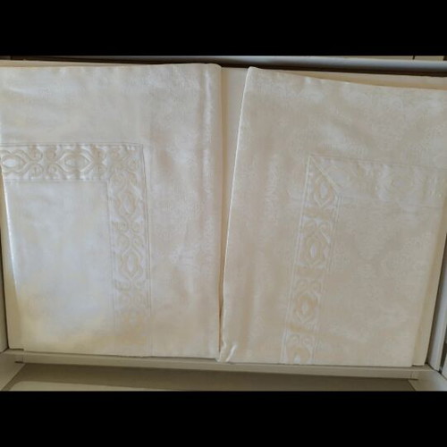 Desireè bridal set new, cotton with satin and passementerie