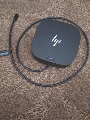 HP G5 USB-C Dock black like new