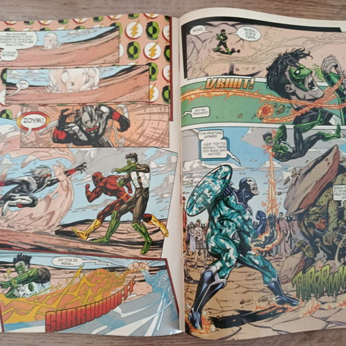 JLA 2 Justice League comic book used, Modern Times