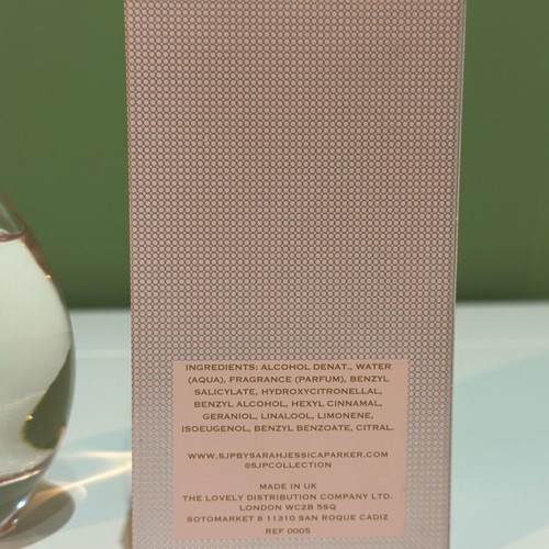 Sarah Jessica Parker Lovely Eau de Parfum 100ml like new