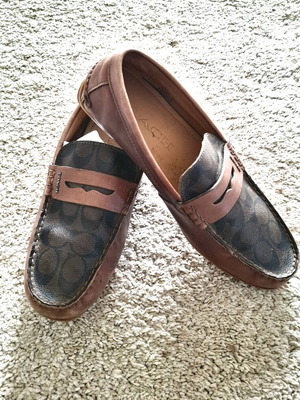 Coach men's leather coffee brown loafers size 43 like new