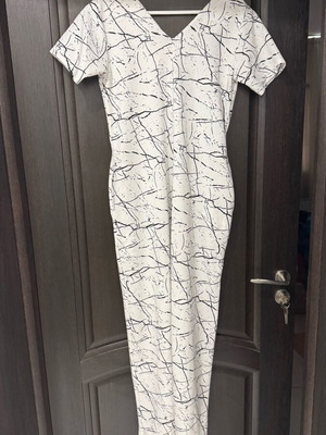 Jumpsuit with wide legs like new with belt