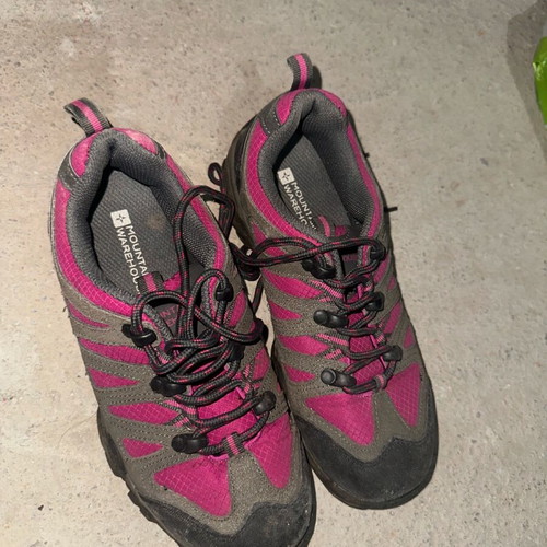 Women's hiking shoes used once, size 38, pink