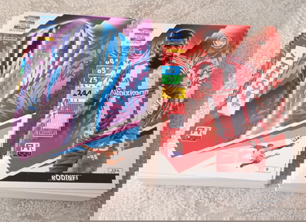 127 μονές κάρτες Panini Superleague 2024-25