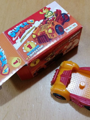 Superzings Superjet Rivals of Kaboom series 1 like new, 2018