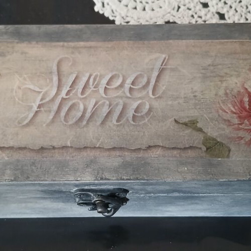 Wooden decoupage box handmade like new