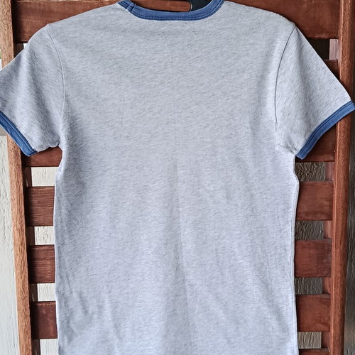 United Colors of Benetton Peanuts T-shirt like new, boys 10-11 years, gray