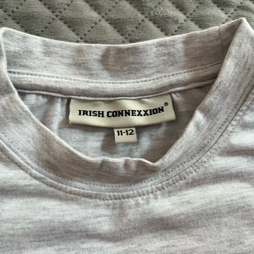 Irish Connexxion boys' white t-shirt like new, age 11-12