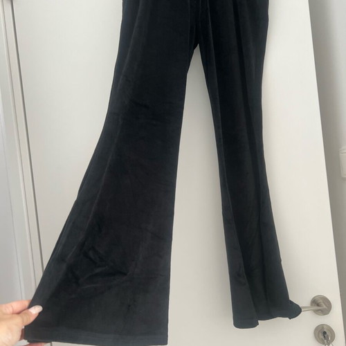 Velvet flare trousers like new from ASOS, black, size M