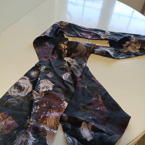 Fuzzi women's silk scarf tie, floral bordeaux