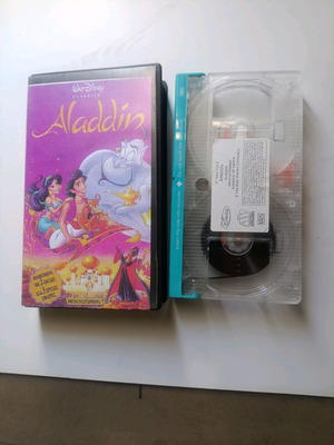 Disney VHS Aladdin used, collectible videocassette
