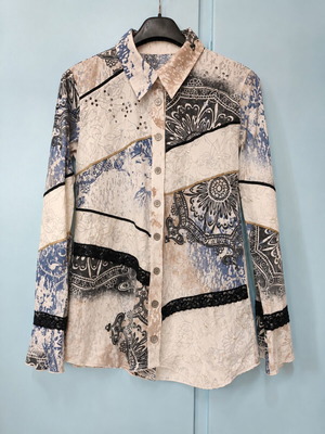 Women's shirt with patchwork design and lace like new, boho style