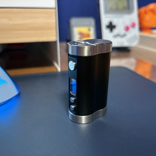 Dicodes Dani Box Micro vape mod like new with 2 fresh Keepower batteries