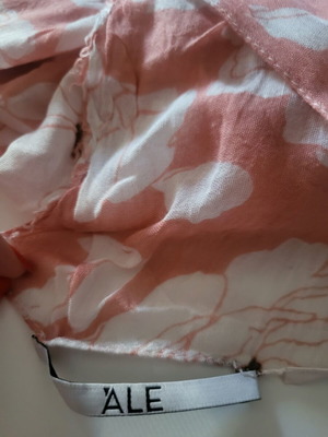 ÀLE Printed Scarf like new