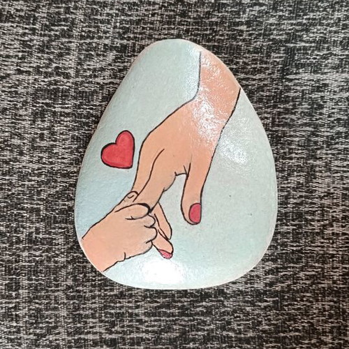 Painted stone new with acrylic colors