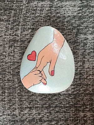 Painted stone new with acrylic colors