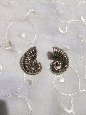 Ancient Greek large earrings used in silver and gold color