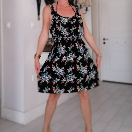Floral dress black No.38 like new
